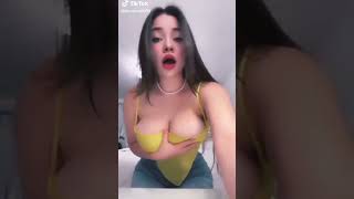 Hot model showing boobs in saree ।। Hot boob ।। Part 1