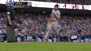 NYM@LAD Gm5: d'Arnaud lifts sacrifice fly to tie game