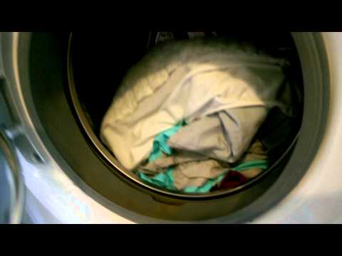 How to get the pee smell out of sheets and clothes How to get the pee smell out of sheets and clothes