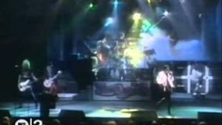 Guns N' Roses-Welcome To The Jungle MTV (LIve 1988 VMA')