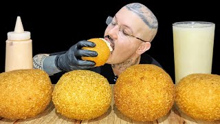 #555 ASMR COMENDO SALGADO DE COSTELA COM QUEIJO | MUKBANG BRASIL.