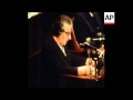 SYND 30/12/70 ISRAELI PREMIER GOLDA MEIR ADDRESSES A MEETING OF THE KNESSET