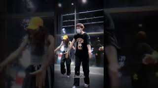 Harry学长🏀的课堂舞蹈真的太帅了🤩 | Harry senior classroom dance is really handsome 🤩 #shorts