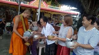 พระภิกษุและสามเณร ปาริวาส วัดห้วงหิน ตชากบก อบ้านค่าย จระยอง