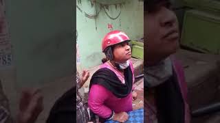 A Woman Get s Angry On Police | Itwari , Nagpur | Subscribe For More .....