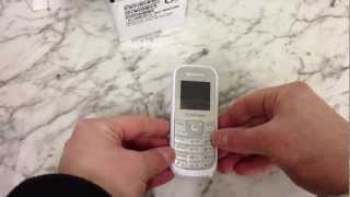 Samsung E1200 in White Unboxing