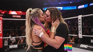 15 LGBTQ WWE Wrestlers – Real Life & In the Ring