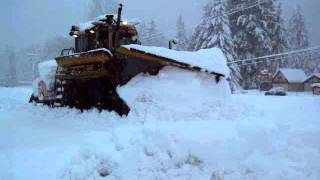 2012 RR snow plow.wmv