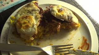 MongoTV_14742 - ENGLISH VLOG - Monday 8.30 PM - Fried Eggs With Curry Rice -  9.177 Video To Go