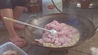 COOKING CHICKEN AFRITADA ALA WILMA