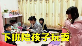 广东天气冷天天下雨，小何买了烘干机，下班回来陪孩子玩耍真开心【小何妈妈和猪妹妹】