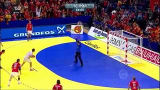Mikkel Hansen VS Kiril Lazarov (EHF EURO 2012 Championship: Denmark VS Macedonia)