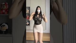 老司机养眼福利抖音性感丰满紧身蕾丝短裙制服油亮丝袜美腿美女少妇主播在线直播劲爆诱惑热舞#dance  #抖音 #直播 #beauty #抖音 #直播 #cute