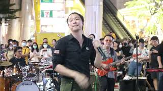 ETC Band  - 3 เธอคือของขวัญที่ดีที่สุด @ Siam Square Walking Street, 30Jul22