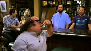 It's Always Sunny in Philadelphia - Frank breaks his Nose