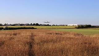 Pilatus PC12/47 Landing at Birr EIBR 570m Grass