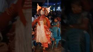 ബാലിതെയ്യം ആളുകൾക്കിടയിലേക്ക് 😯😯🙏🙏##theyyam##kasargod##kadankod##youtubevideo