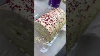 Yummy Swiss Roll Cake LULU Trivandrum #shorts #food #cake #lulu #tamil #vlog #youtubeshorts #yum #yt