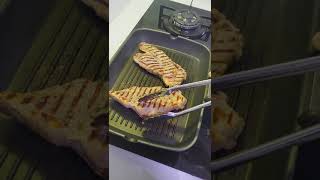 Grill beef steak碳烤紐約客牛排