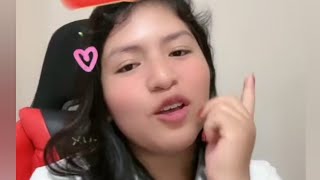 layme feliz y cantando  mandan saludos a mamá huevo