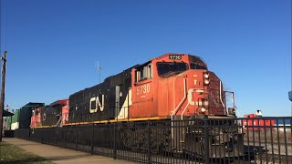 CN EB Intermodal and Autorack