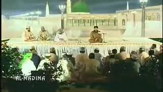 Wo soye Lala zar phirte Hain - Owais Raza Qadri