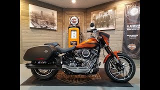 2019 Harley-Davidson Sport Glide FLSB-Scorched Orange & Black Denim.