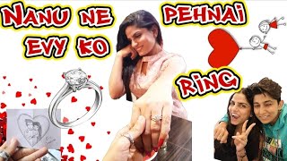 Nanu ne pehnai Evy ko Ring 💍 🥰 #ring #newyear #trending