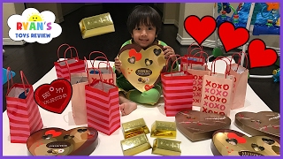 Surprise GOLD DiG IT Toys for kids! Valentine Goody Bags Candy for Kids Shopkins Hot Wheels Cars
