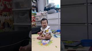 최연소 아기 첼린지! 외모 체크 아기 호연이! #외모췍챌린지 #아기영상 #baby #귀여운아기 #잘웃는아기 #10개월아기 #순한아기 #아기브이로그 #아기모델 #출산장려