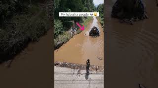 የምን ባክቴሪያ? 🤯 Kids diving and swimming in dirty water #diving #deepswim #swimmingkids #pool #sewerage