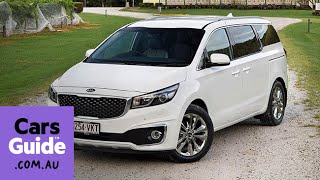 2015 Kia Carnival detailed