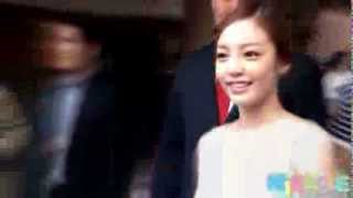 [Fancam]120612-Hara after receives achievement award at the 2012 Stars of Korean Tourism by Miracle