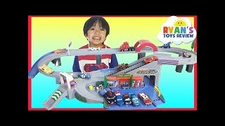 Tomica World Highway Busy Drive Disney Cars Toys Hot Wheels Takara Tomy Kids Video - Tv AV