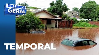 Temporais atingem várias cidades do noroeste; ruas ficaram alagadas e rodovias interditadas