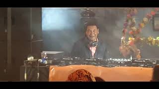 Craig Charles fucks up and owns it like a boss!