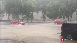ძლიერი წვიმა თბილისში
