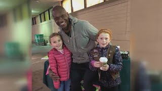 SC man buys $540 in Girl Scout cookies to get girls out of the cold