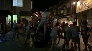 2022／07／09／23時頃＿宇出津あばれ祭り2日目　酒垂神社の神輿　下岩屋小西酒店前