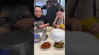 蠢老公獨吞紅燒肉，我不會讓他得逞，他打開蓋子後蒙了 #food #funny