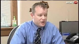 Police Looking For Serial Bank Robber