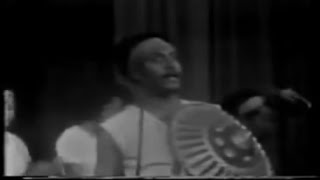 Tilahun Gessesse Patriotic song , Atentem Yekeskes ( አጥንቴም ይከስከስ)