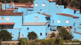 Spanish Smurf Village, Juzcar, A Hit with Tourists