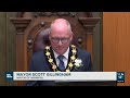 winnipeg mayor scott gillingham officially sworn in