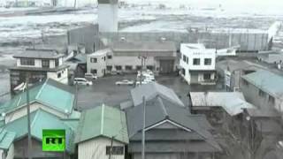 Latest Video Earthquake and tsunami smashing ships, homes, cars,