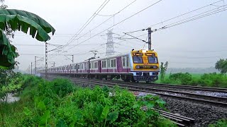 High speedy Katwa-Howrah Medha special Local Train falls In deep Rain