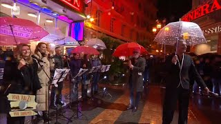 Viva Rai 2...Viva Sanremo! - I coristi di Sanremo con il maestro Giuseppe Vessicchio