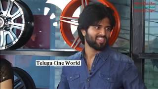 Taxiwala Vijay Devarakonda Makes Fun With Suma Kanakala Part 3 | Telugu Cine World