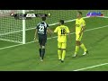 watch how the goalkeeper embarrass him self