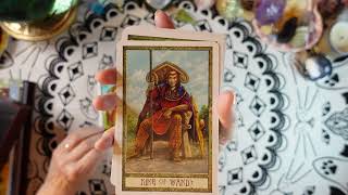 THE DRUID CRAFT TAROT - Deck Review - USE THE MAGIC OF WICCA AND DRUIDRY TO GUIDE YOUR LIFE!